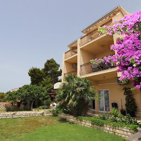 Apartments Edita & Robert Lokva Rogoznica Dış mekan fotoğraf