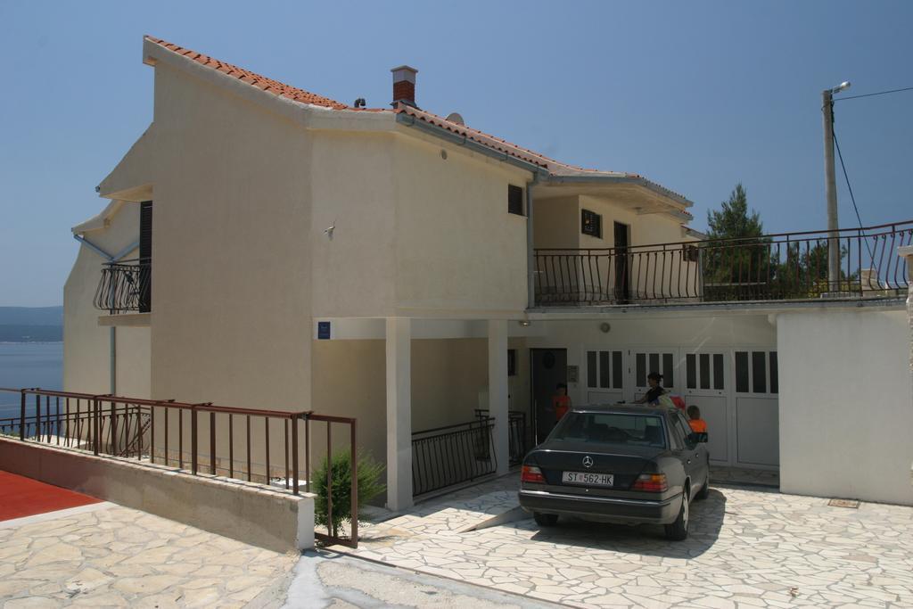 Apartments Edita & Robert Lokva Rogoznica Dış mekan fotoğraf