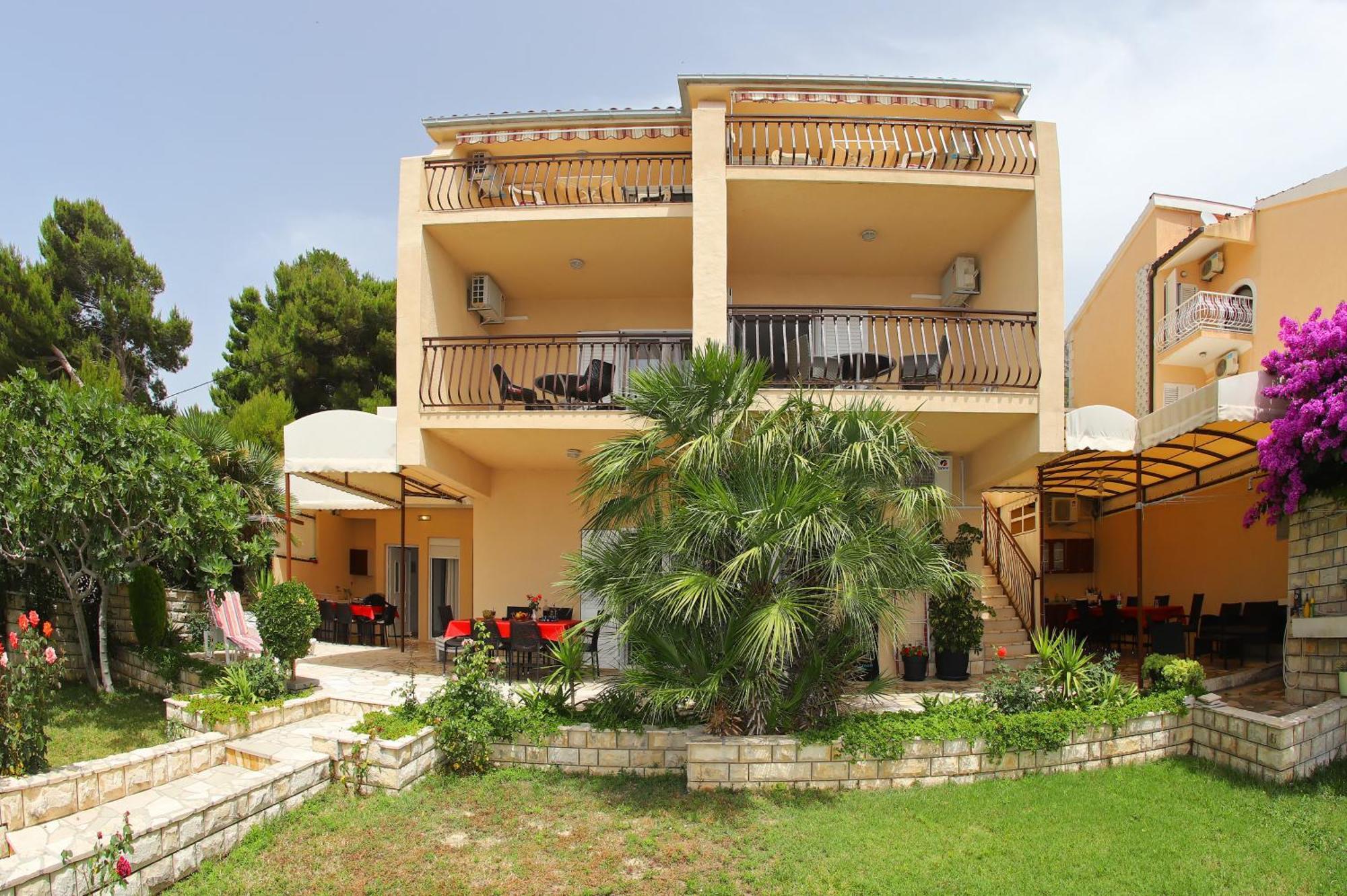 Apartments Edita & Robert Lokva Rogoznica Dış mekan fotoğraf