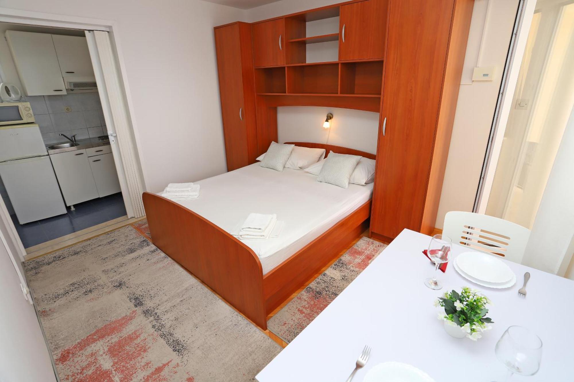 Apartments Edita & Robert Lokva Rogoznica Dış mekan fotoğraf