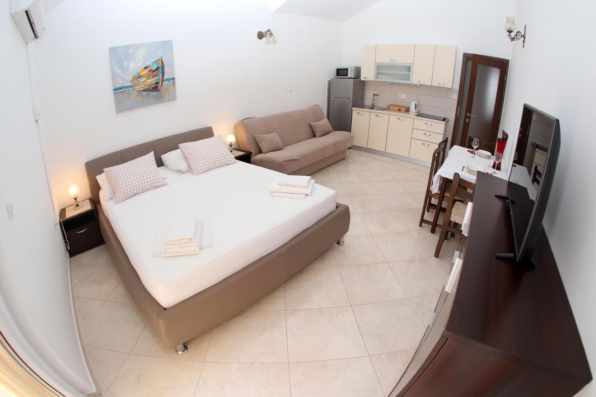 Apartments Edita & Robert Lokva Rogoznica Dış mekan fotoğraf