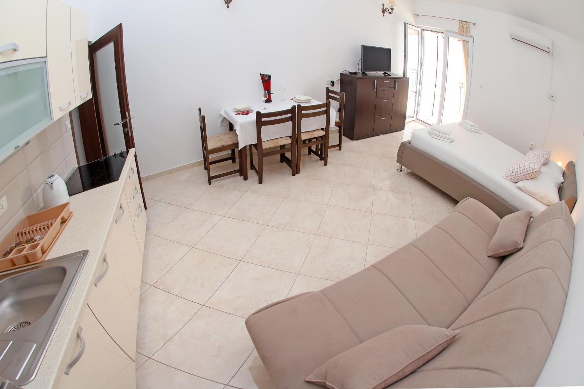 Apartments Edita & Robert Lokva Rogoznica Dış mekan fotoğraf