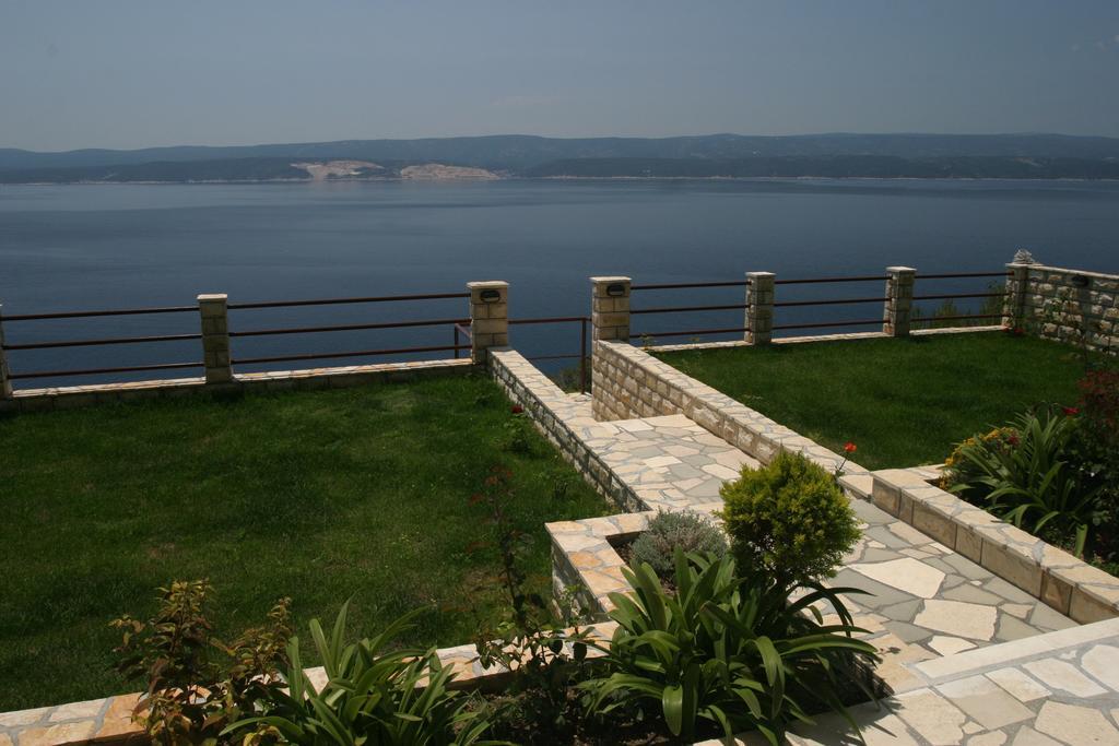 Apartments Edita & Robert Lokva Rogoznica Dış mekan fotoğraf